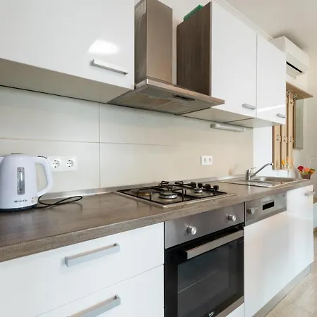Marina Apartament *